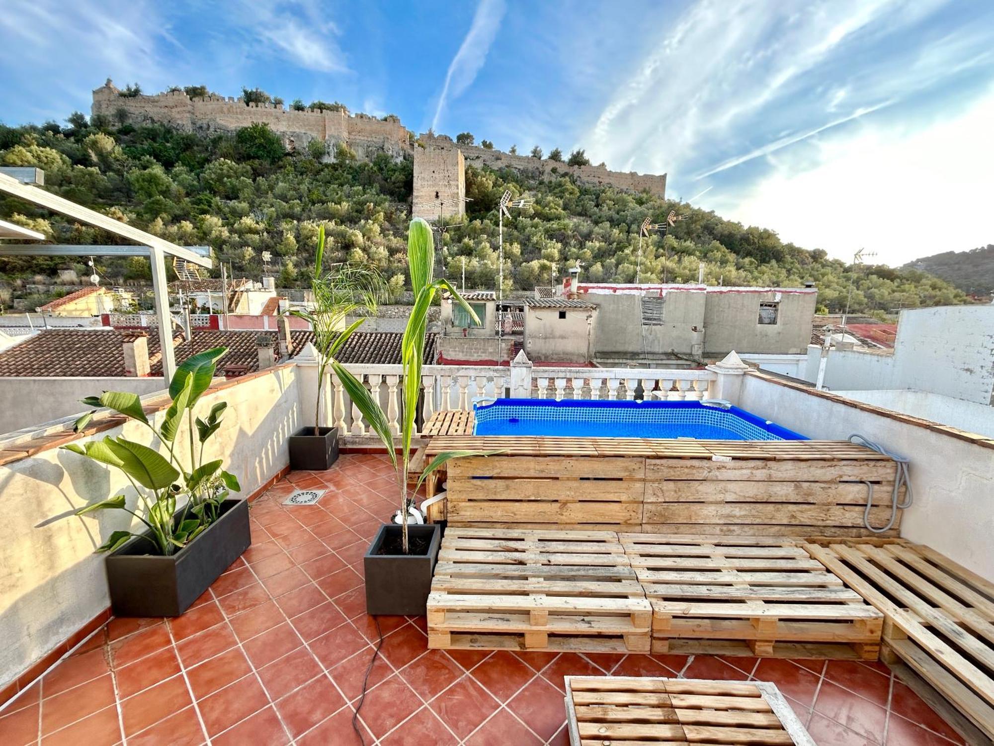 Casa Con Jacuzzi Y Piscina Con Vistas Al Castillo 科尔韦拉德拉里韦拉 外观 照片